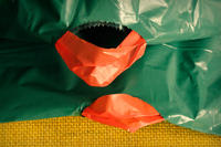 Las bolsas de pl�stico tardan una media de 400 a�os en descomponerse. Imagen: Zeitengewimmel.